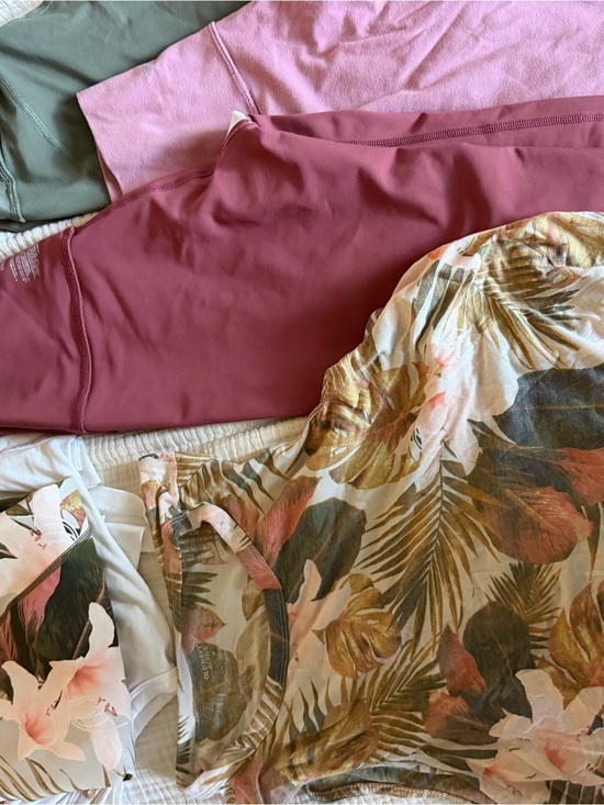 Old Navy Pants - Old Navy Women's Leggings and Floral Jumpsuit Set in Mauve, Olive, and Cream